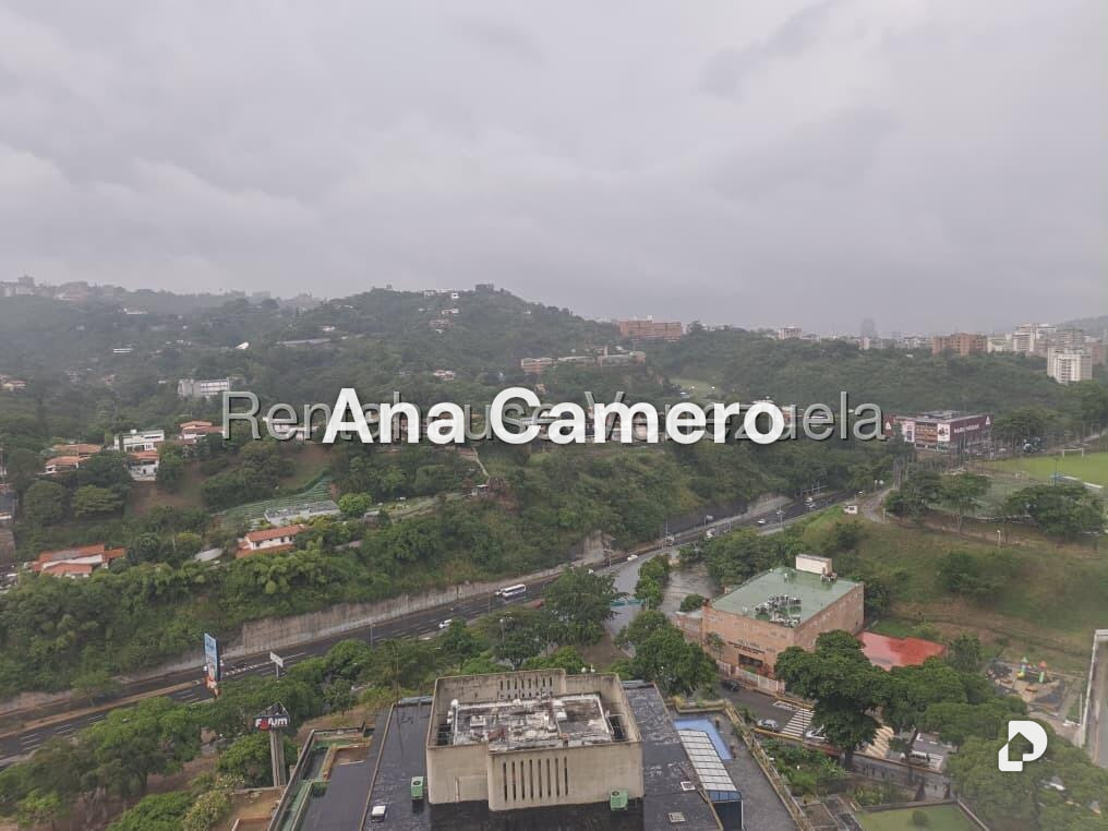 Local comercial en Prados del Este, Caracas – 11