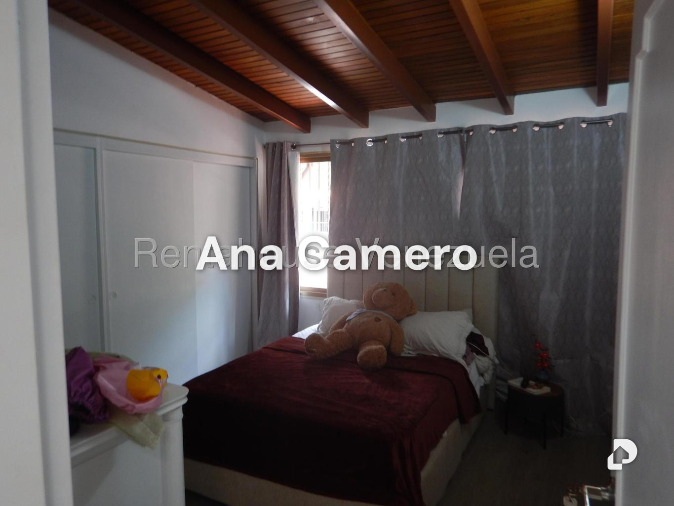 Townhouse en La Boyera, Caracas – 28