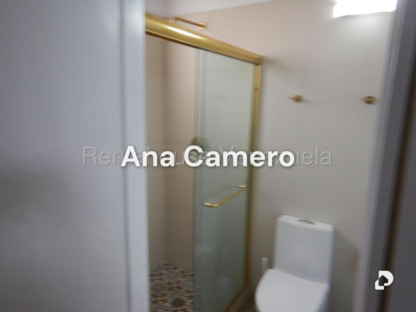 Townhouse en La Boyera, Caracas – 17