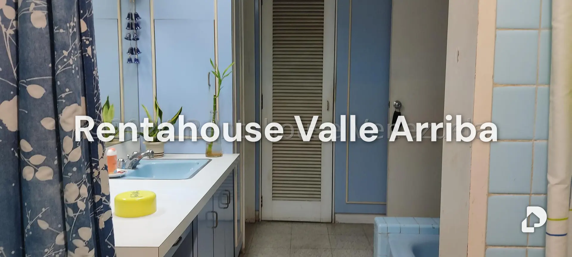 Casa en Los Palos Grandes, Caracas – 24