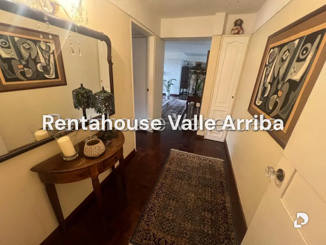 Apartamento en Las Esmeraldas, Caracas – 2