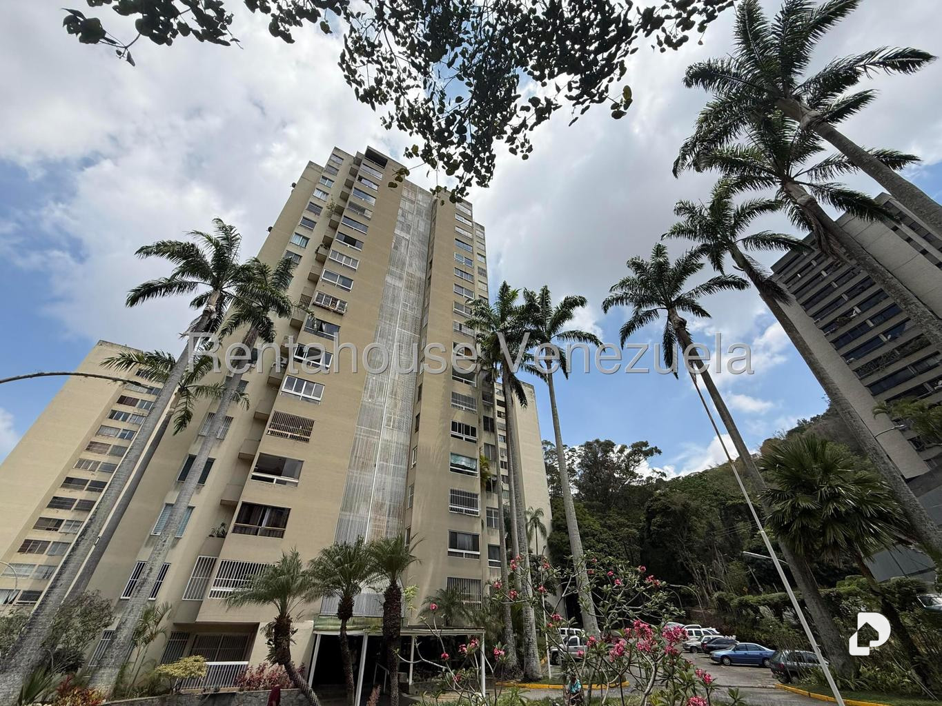 Apartamento en El Cigarral, Caracas – 2