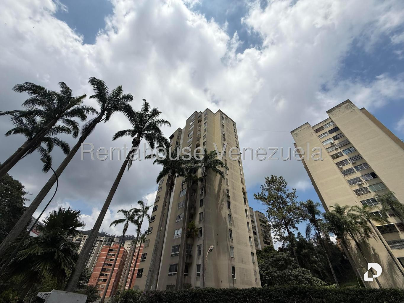 Apartamento en El Cigarral, Caracas – 1