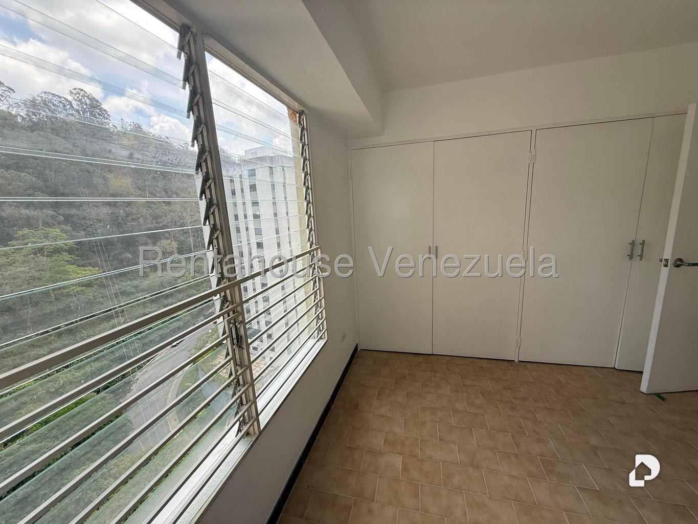 Apartamento en El Cigarral, Caracas – 28