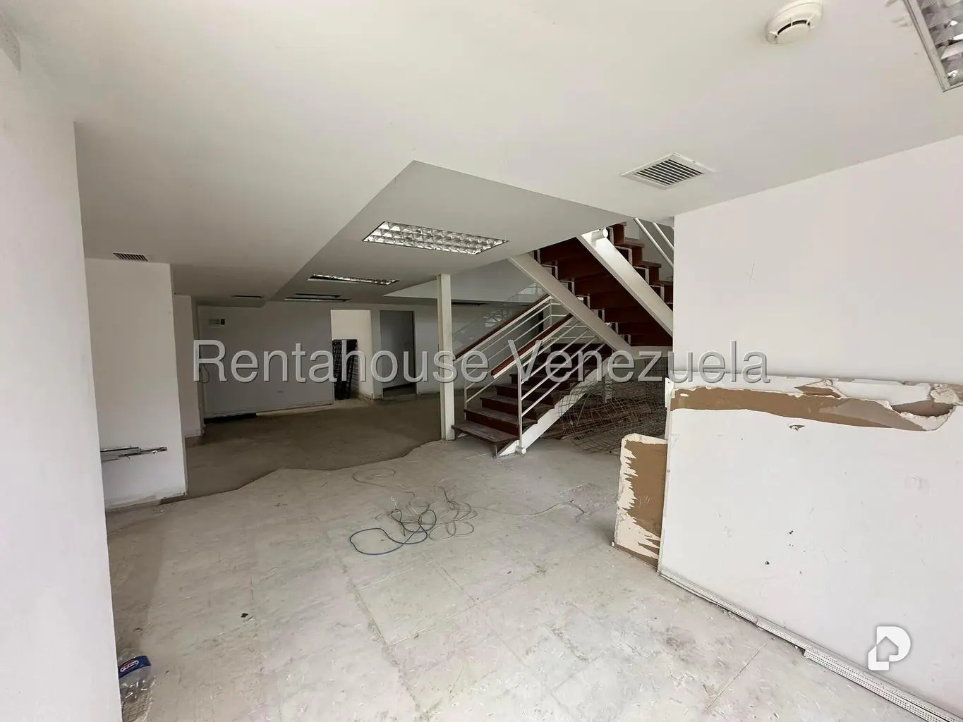 Oficina en Prados del Este, Caracas – 3