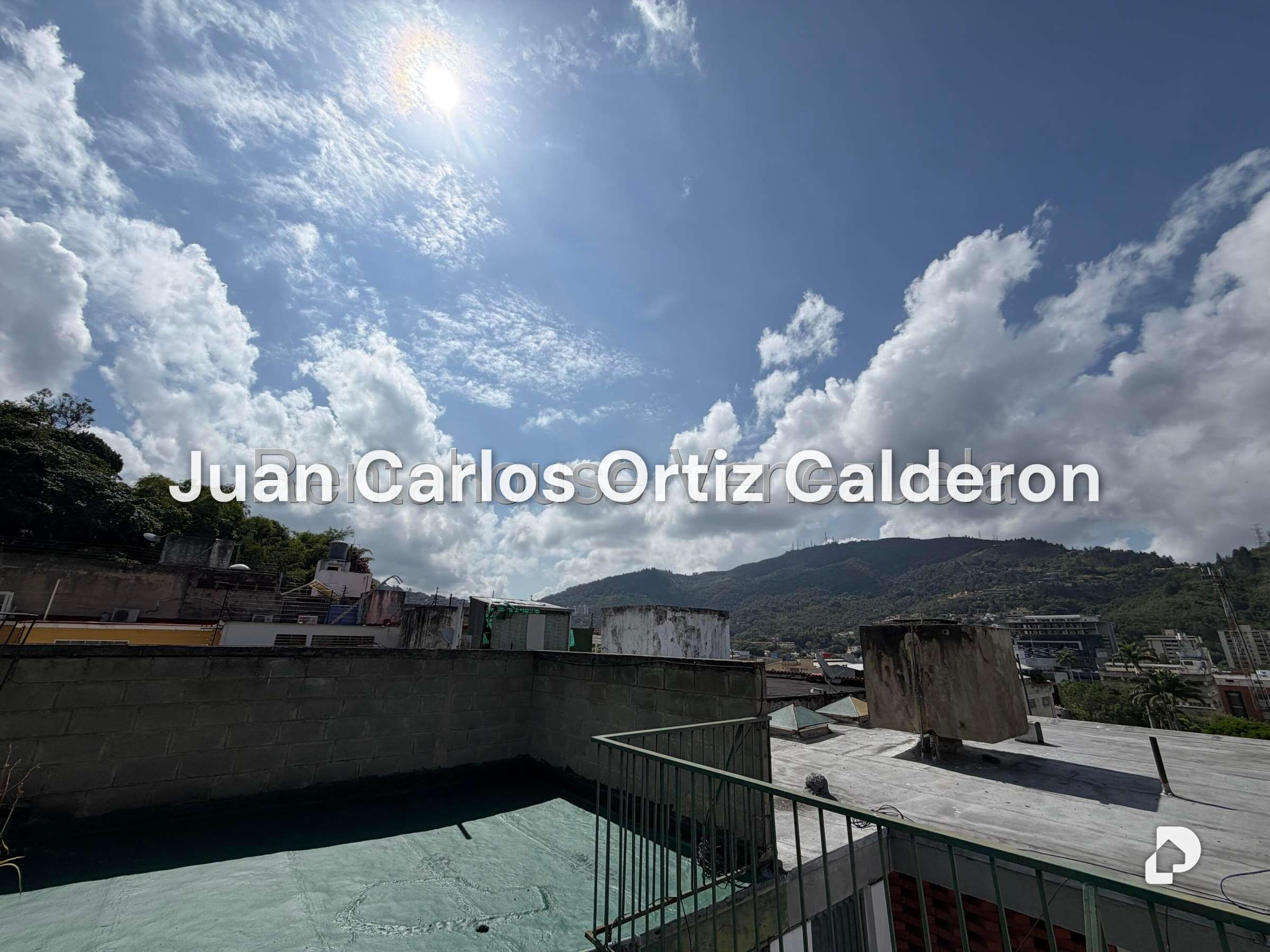 Casa en La Trinidad, Caracas – 23