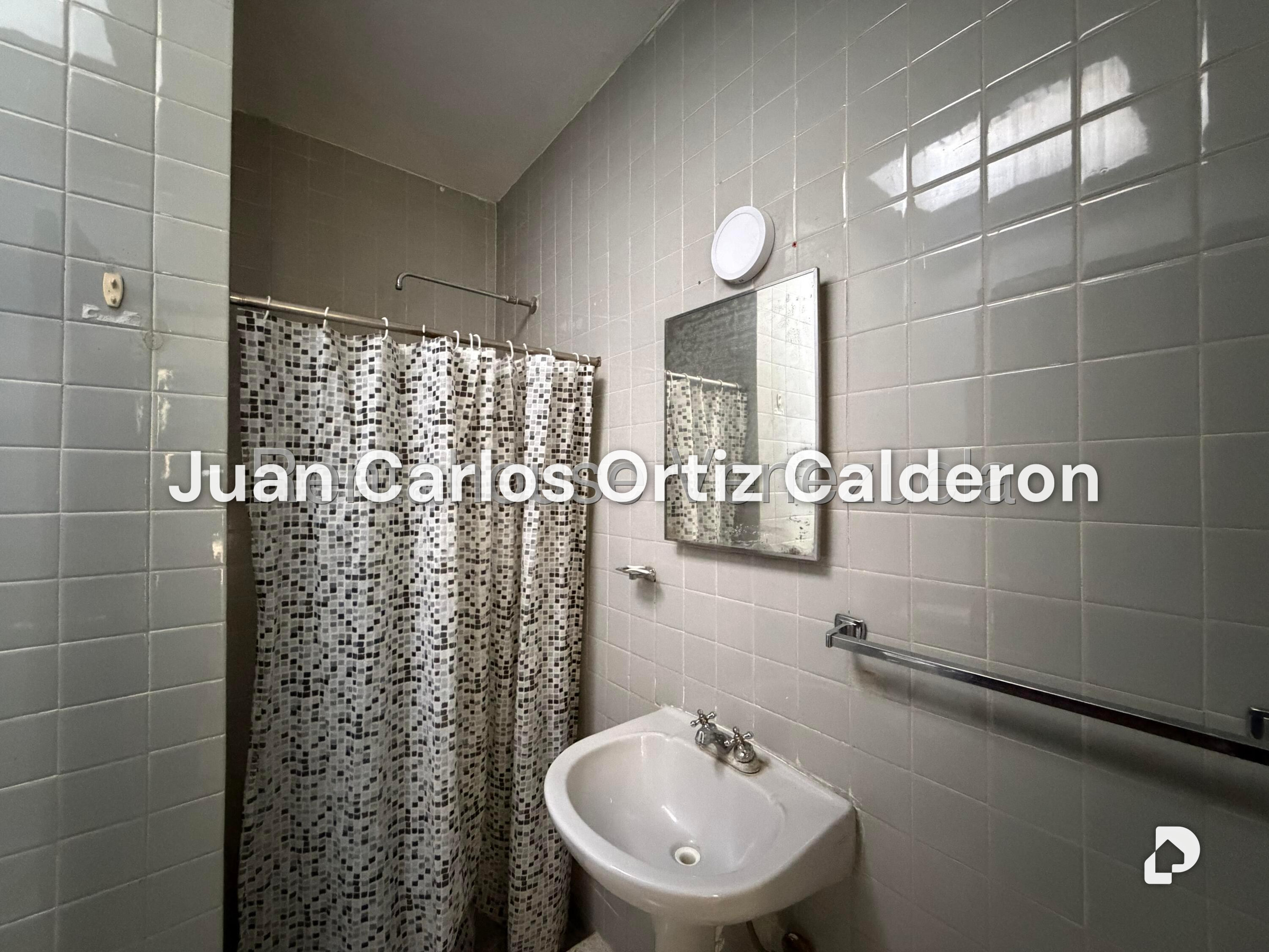 Casa en La Trinidad, Caracas – 11
