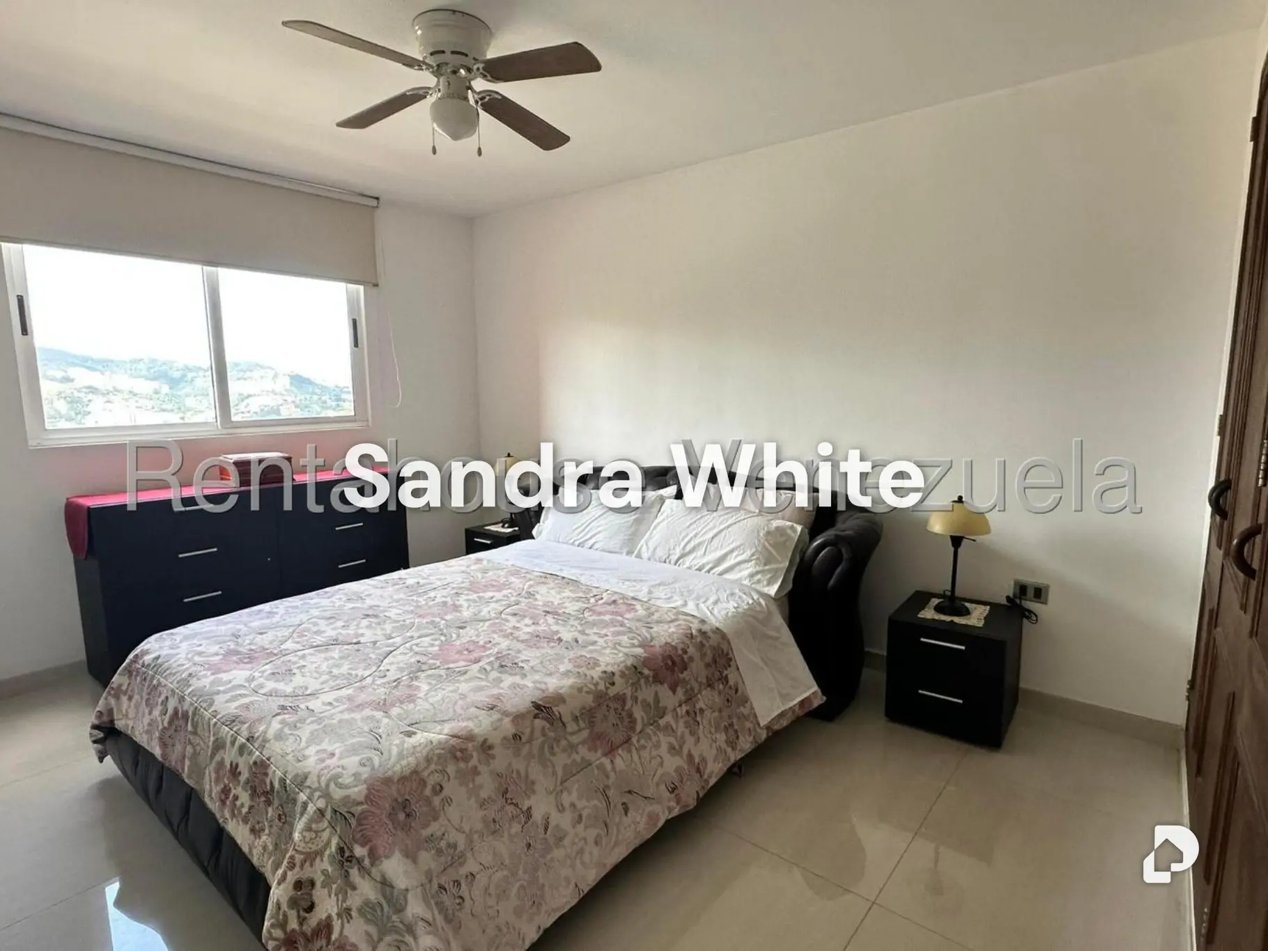 Apartamento en Colinas de La Tahona. 27-4401, Caracas – 9