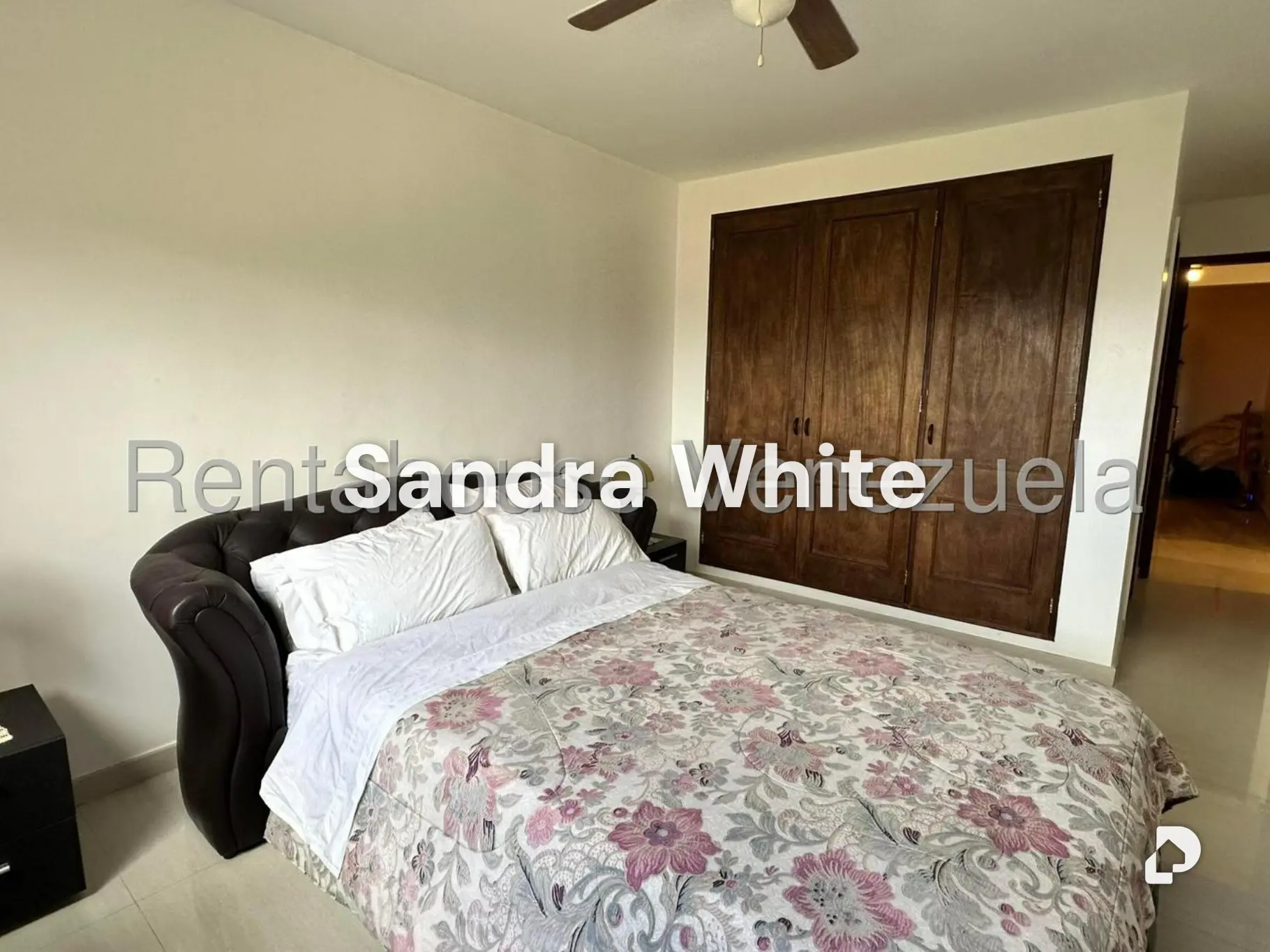 Apartamento en Colinas de La Tahona. 27-4401, Caracas – 10