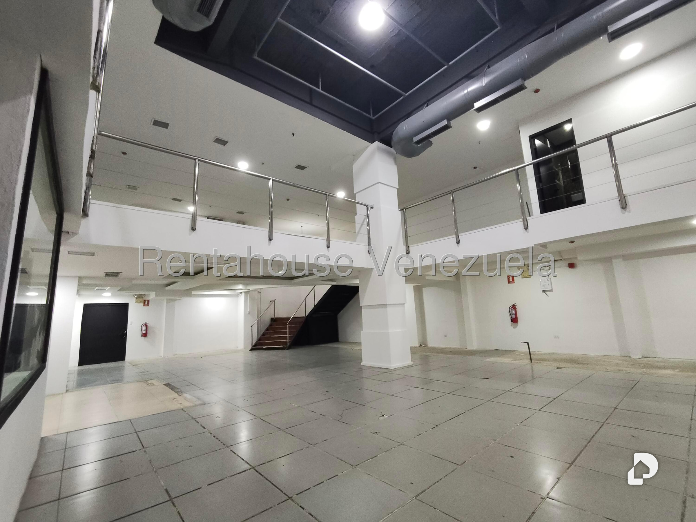 Local comercial en Macaracuay, Caracas – 4