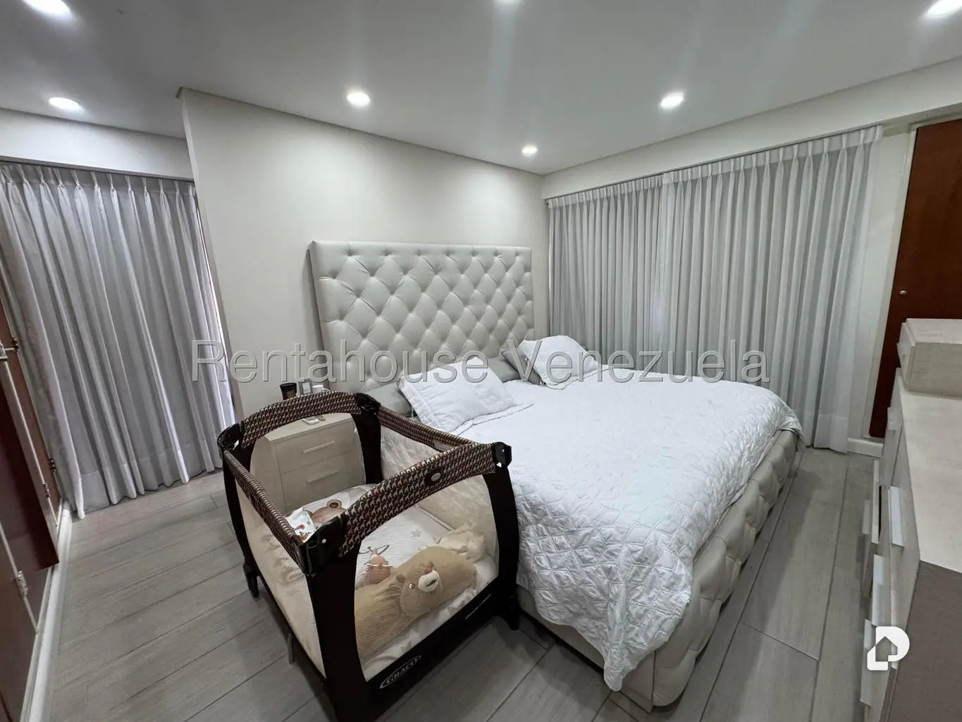 Apartamento en Manzanares, Caracas – 30