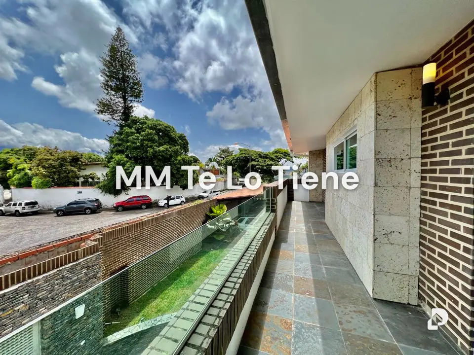 House in Cumbres de Curumo, Caracas – 14