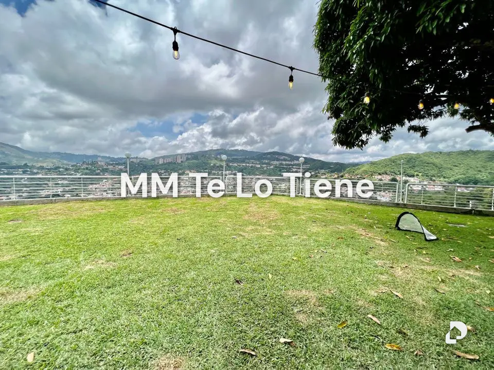 House in Cumbres de Curumo, Caracas – 28