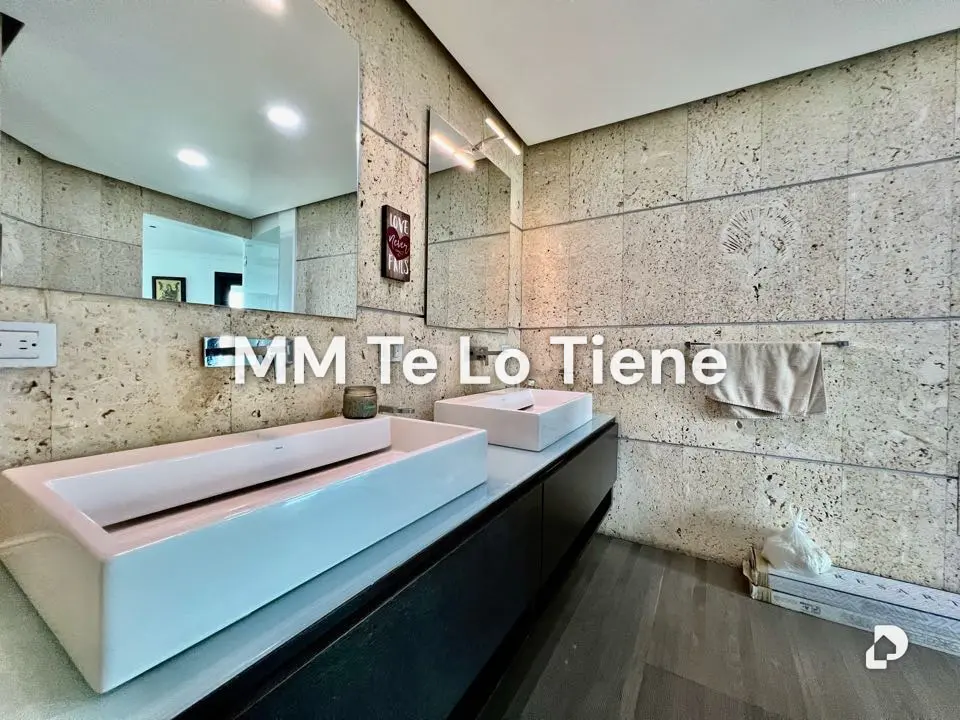 House in Cumbres de Curumo, Caracas – 24