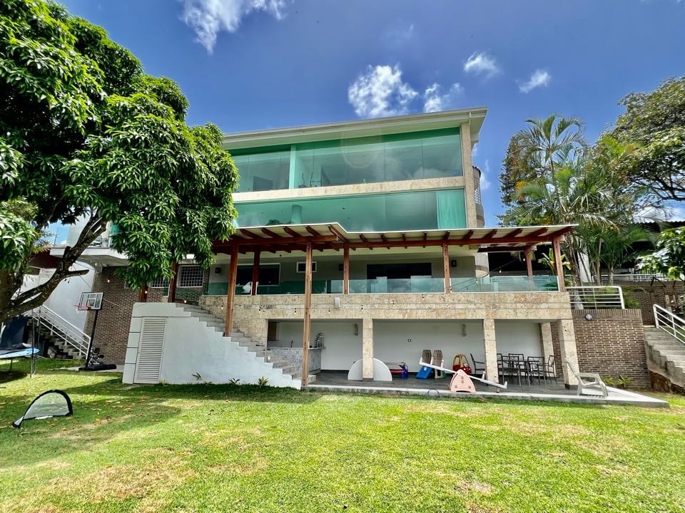 Casa en Cumbres de Curumo, Caracas - 1