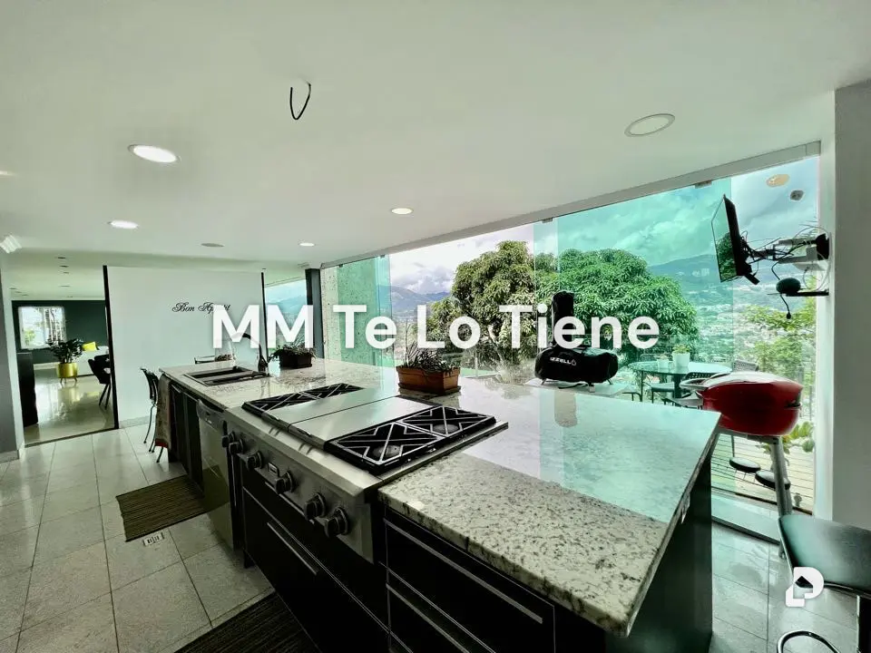 House in Cumbres de Curumo, Caracas – 4