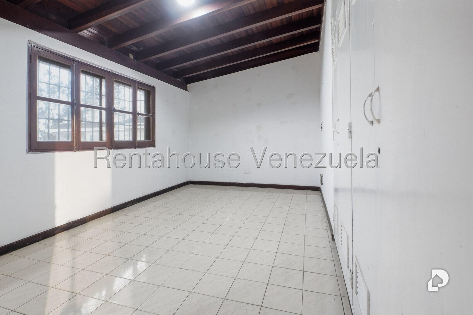 Casa en La Lagunita Country Club, Caracas – 22