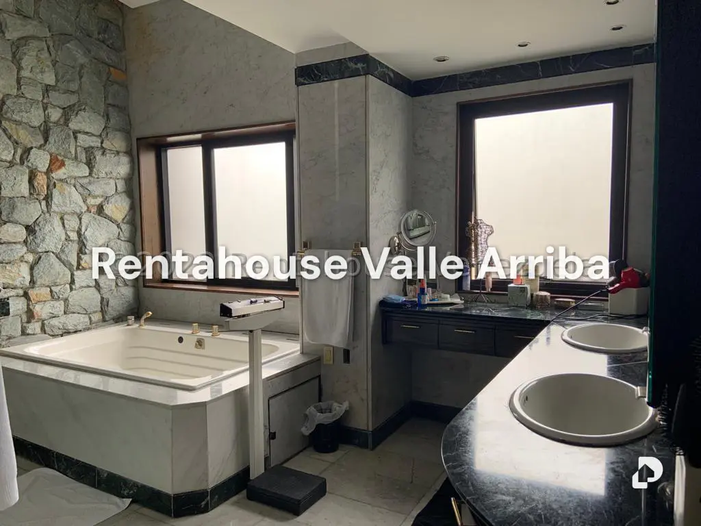 Apartamento en Los Chorros, Caracas – 16