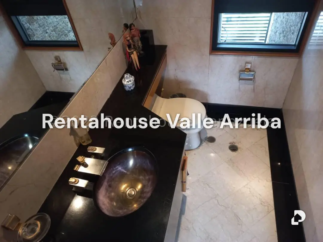Apartamento en Los Chorros, Caracas – 11