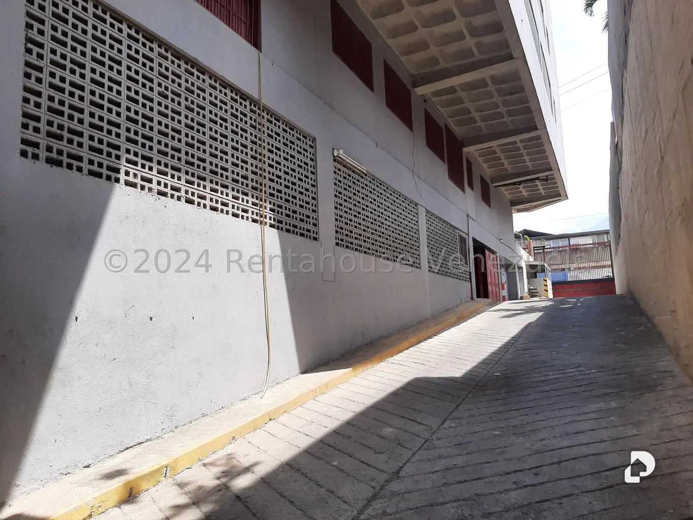 Edificio en Palo Verde, Caracas – 21