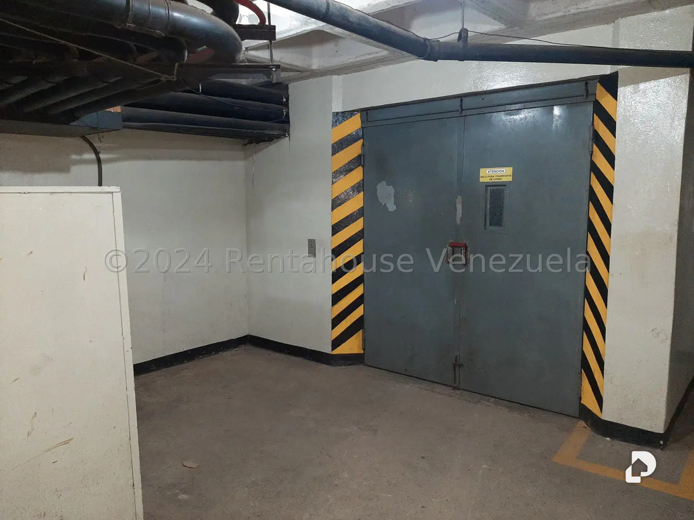 Edificio en Palo Verde, Caracas – 14