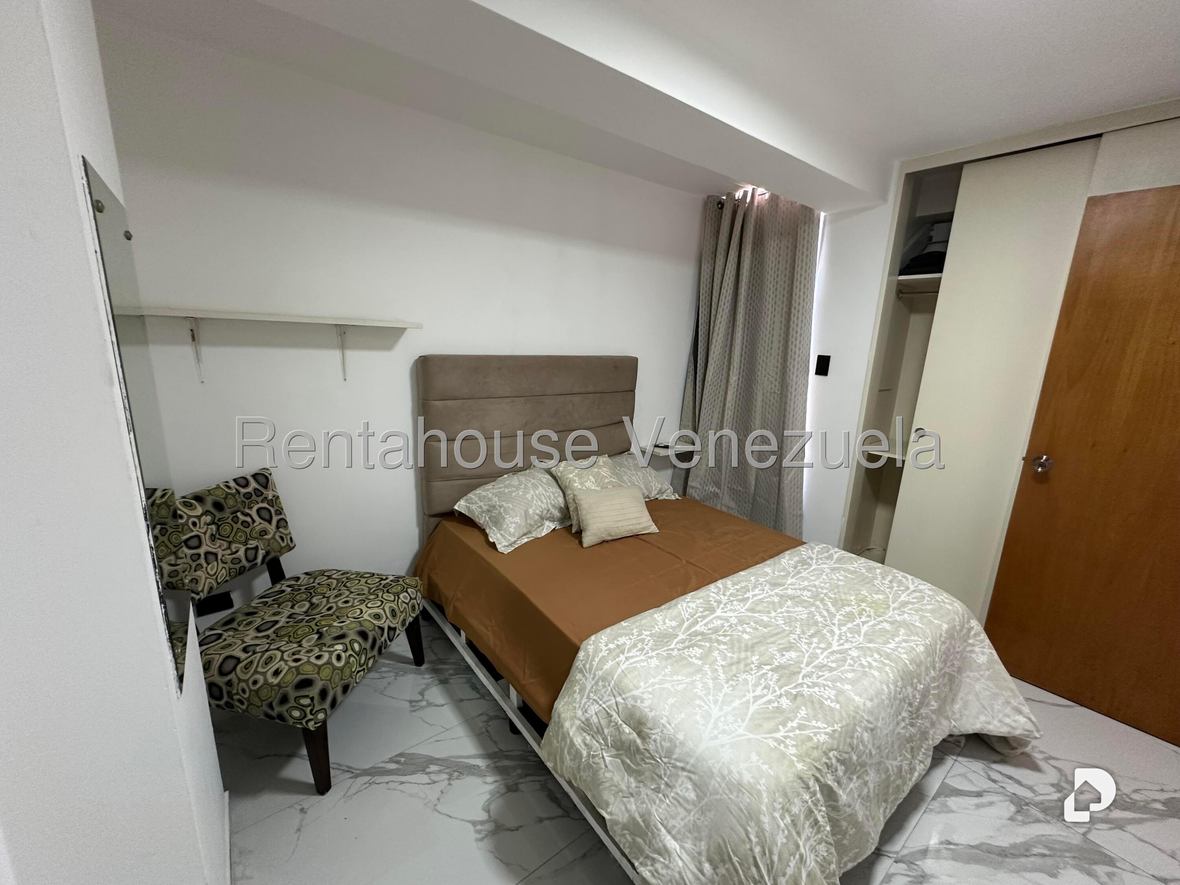 Apartamento en La Urbina, Caracas – 10