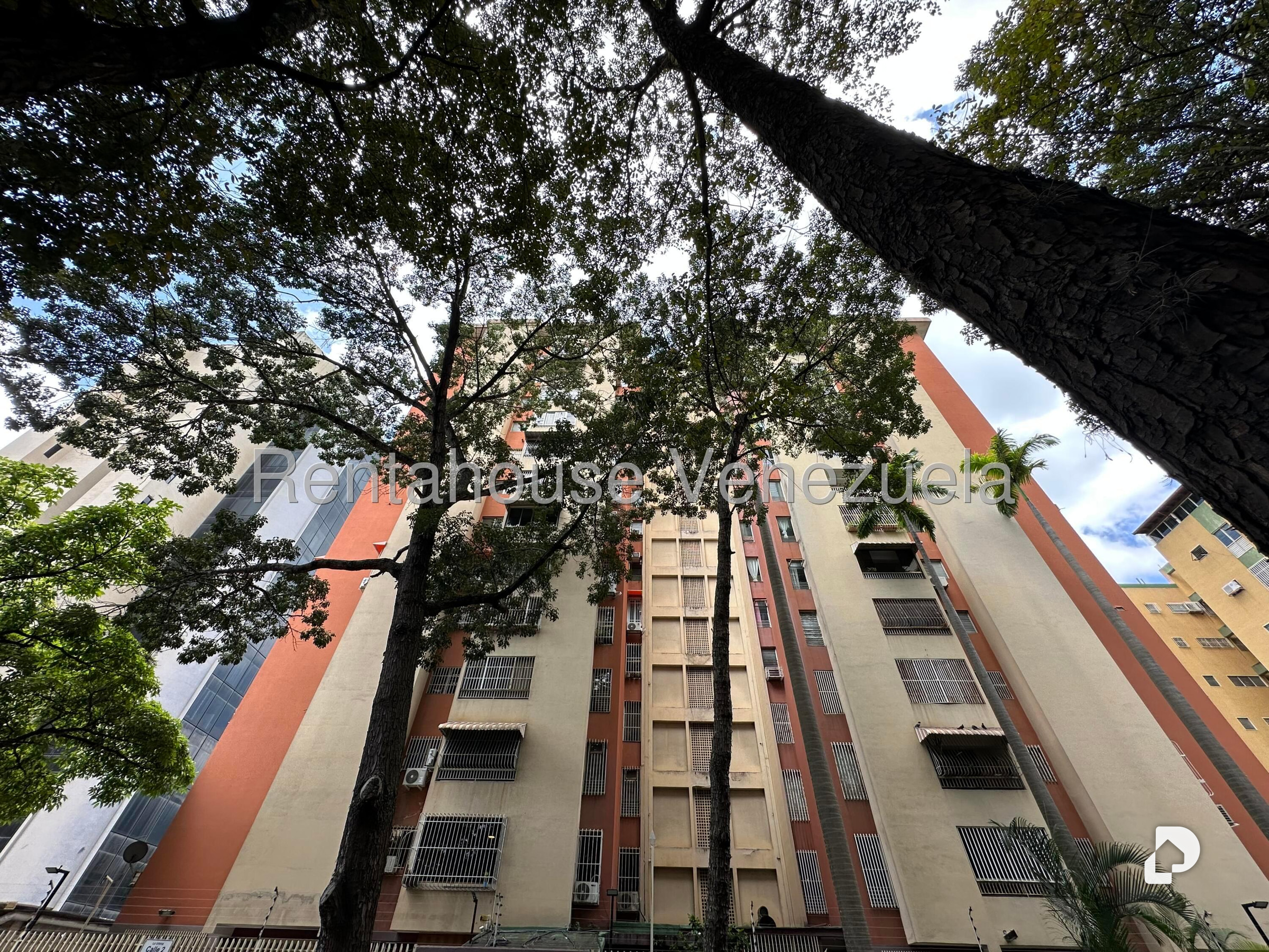 Apartamento en La Urbina, Caracas – 18