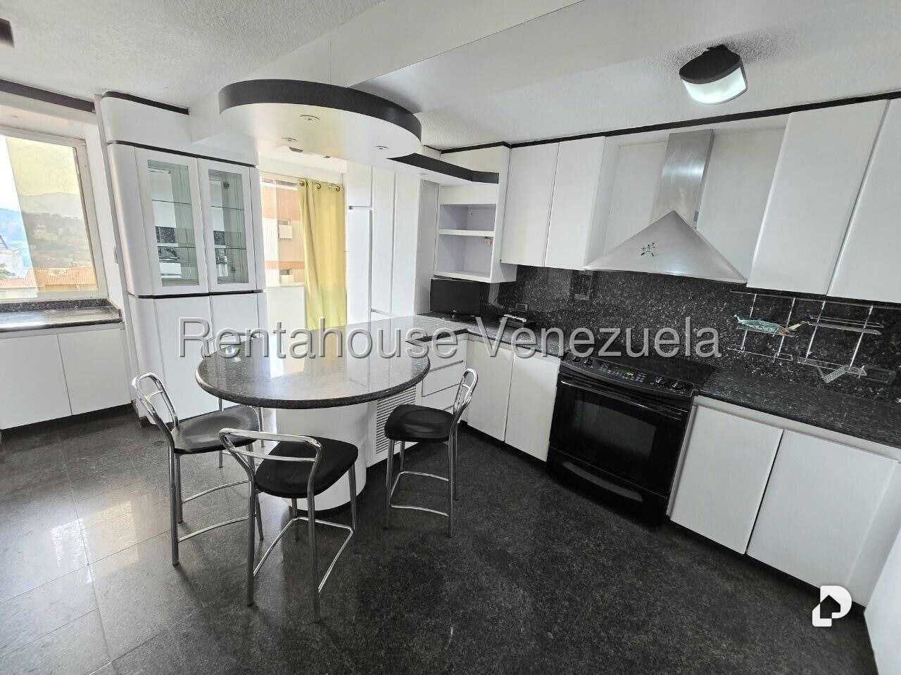 Apartamento en Los Samanes, Caracas – 12