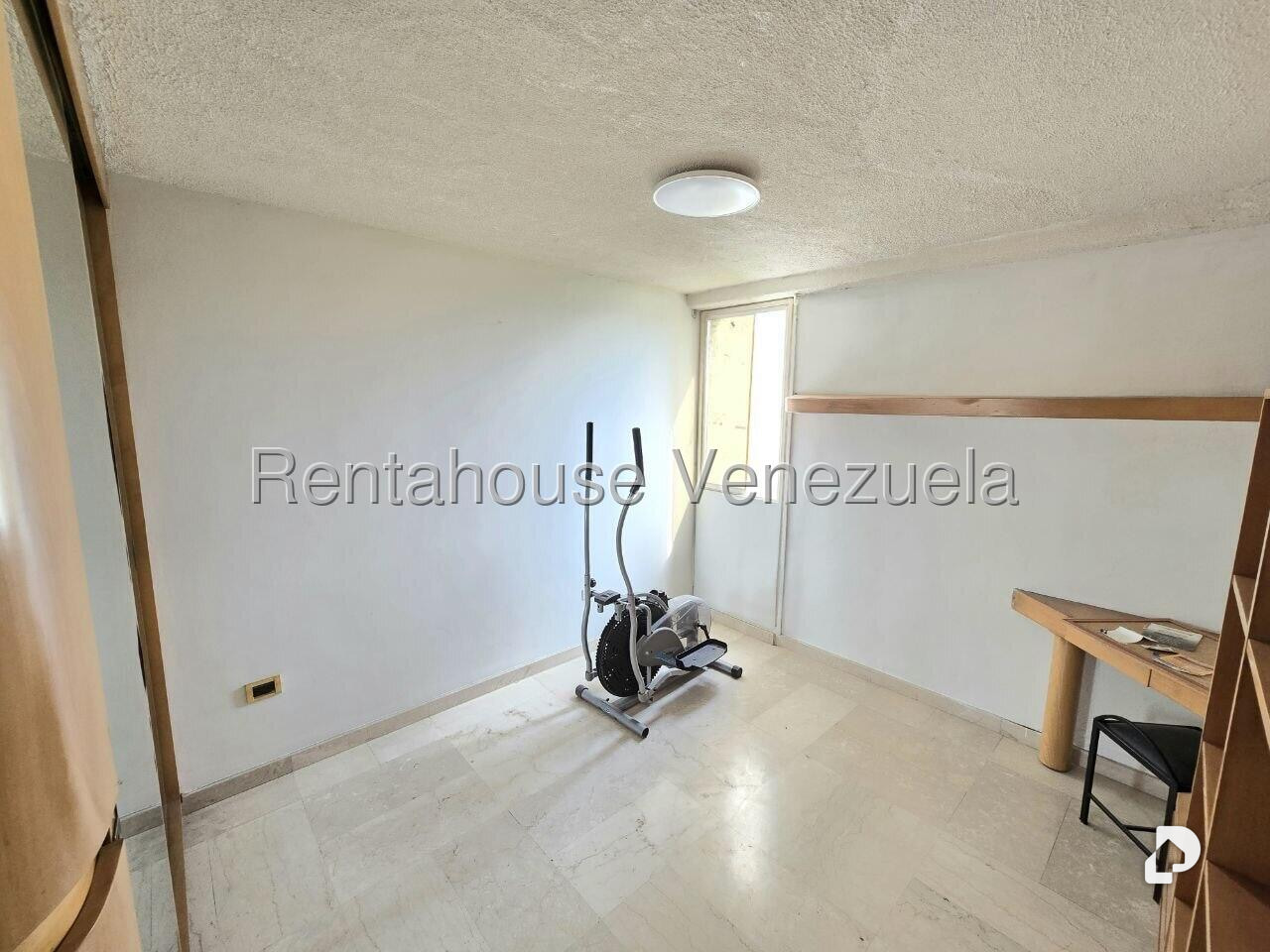Apartamento en Los Samanes, Caracas – 25