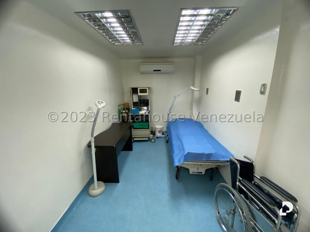 Casa en Santa Mónica, Caracas – 18