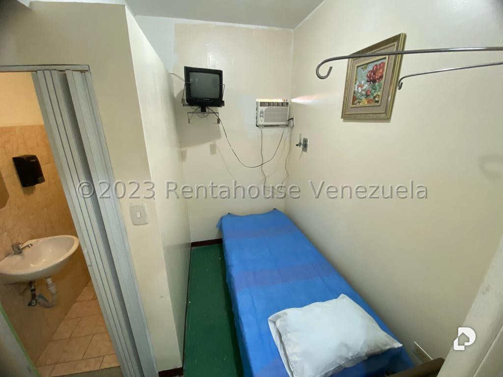 Casa en Santa Mónica, Caracas – 30