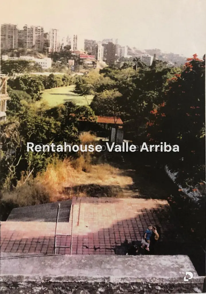 Terreno en Los Naranjos de las Mercedes, Caracas – 2