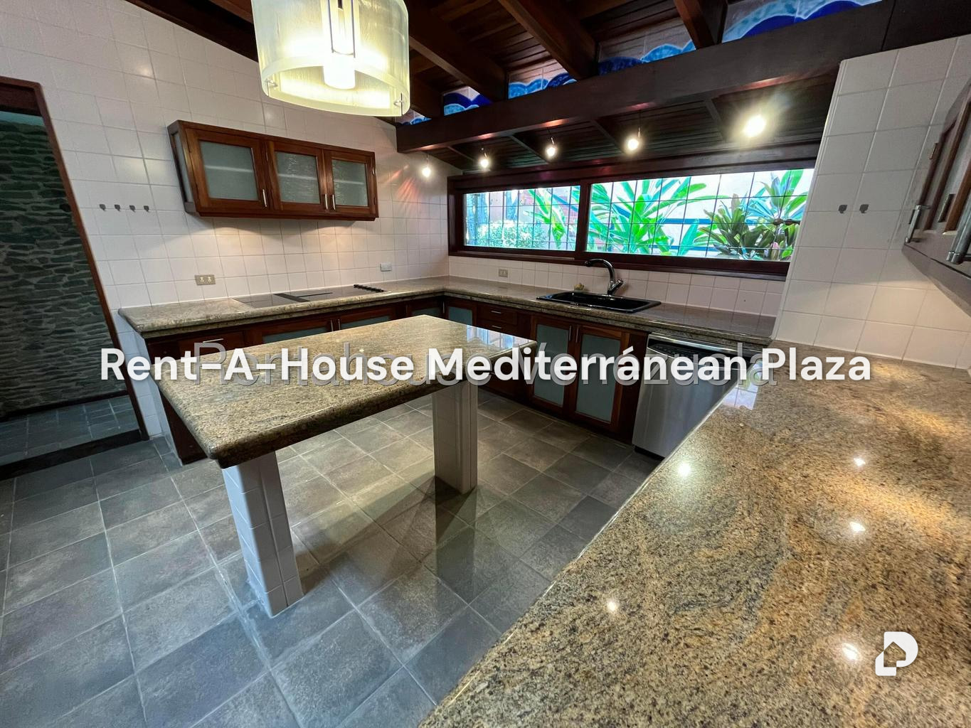 Casa en Guataparo Country Club, Valencia – 23