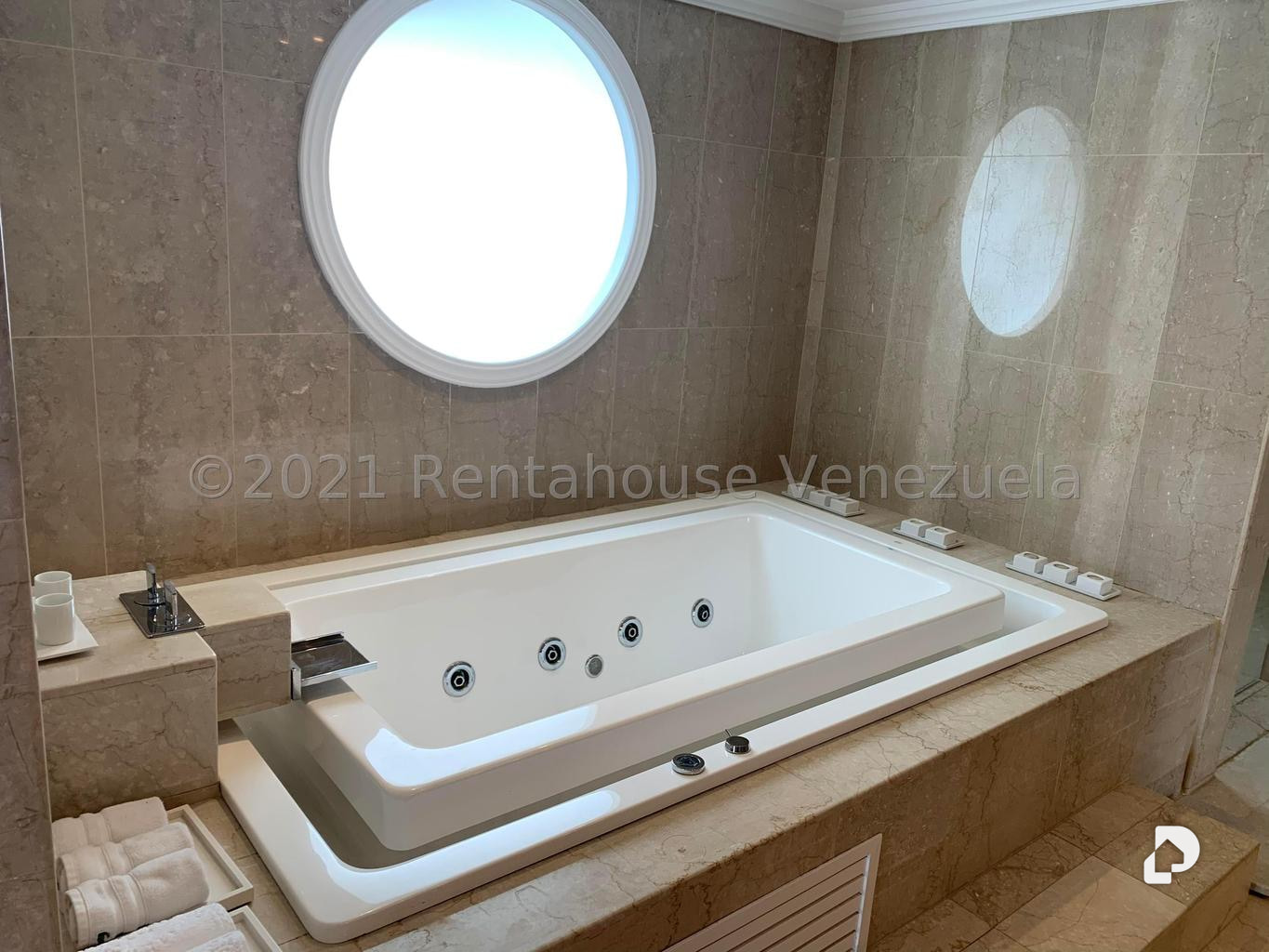 Casa en La Lagunita Country Club, Caracas – 43