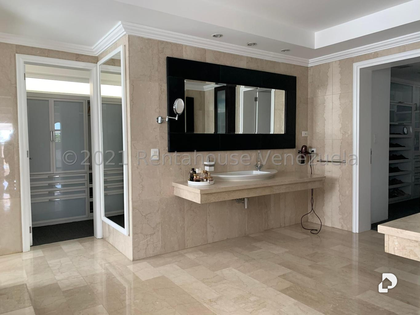 Casa en La Lagunita Country Club, Caracas – 42