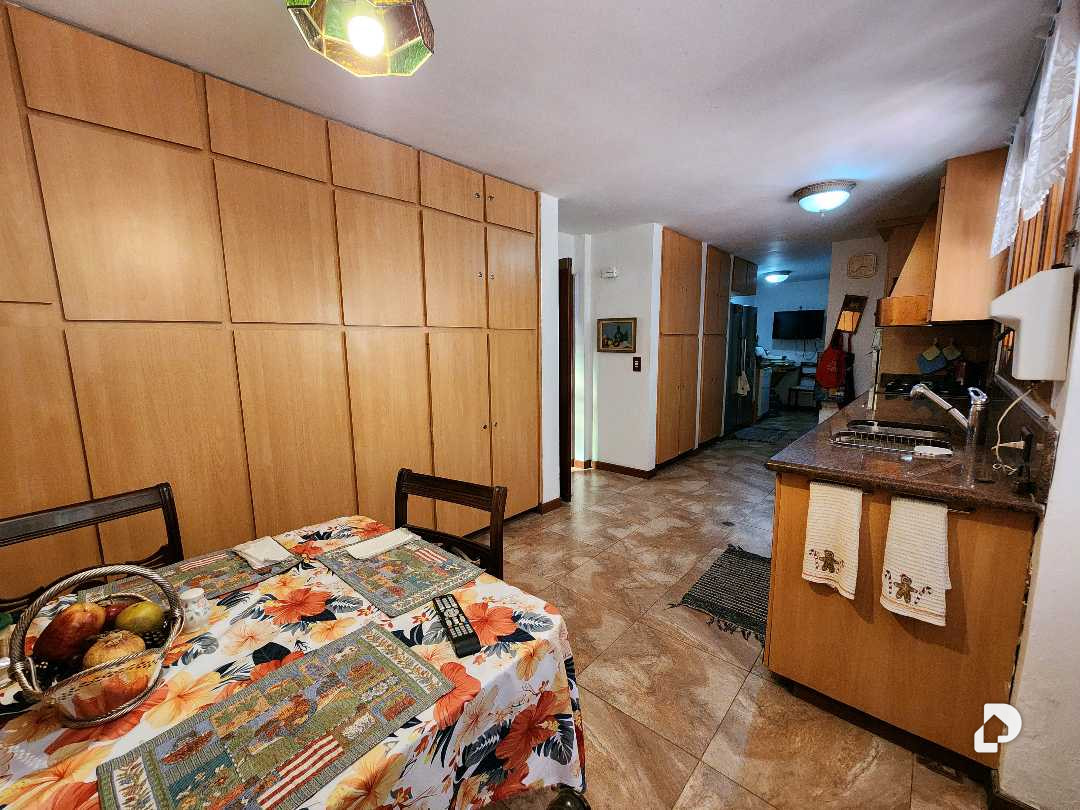 Casa en Santa Paula, Caracas – 14