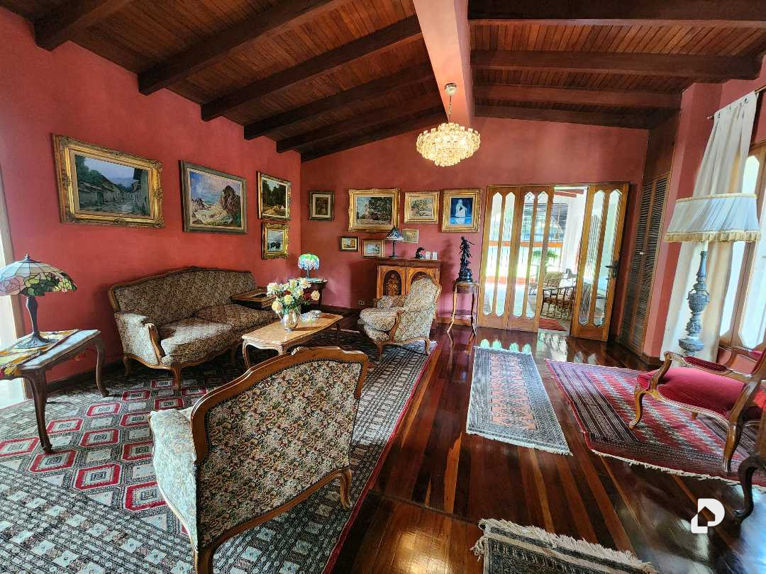 Casa en Santa Paula, Caracas – 8