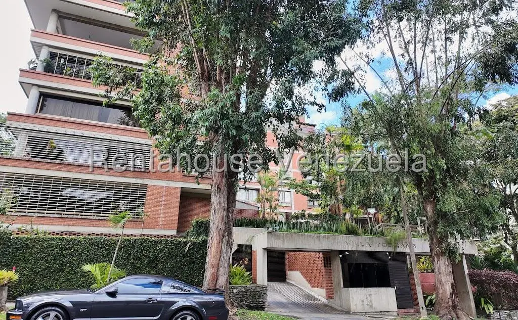Apartment in La Boyera, Caracas - 1