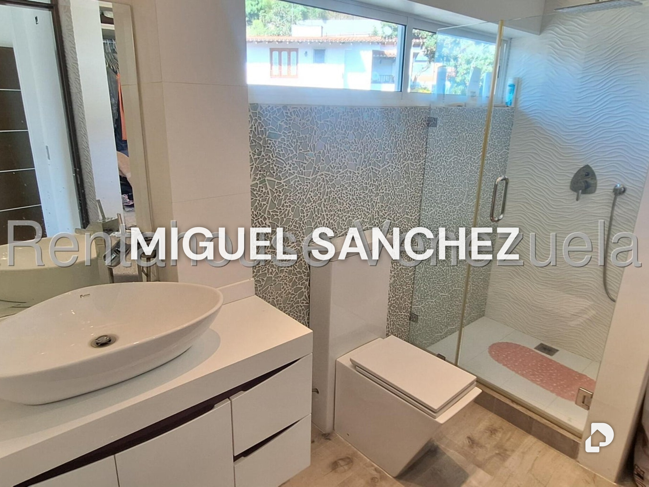 House in El Pauji, Caracas – 28