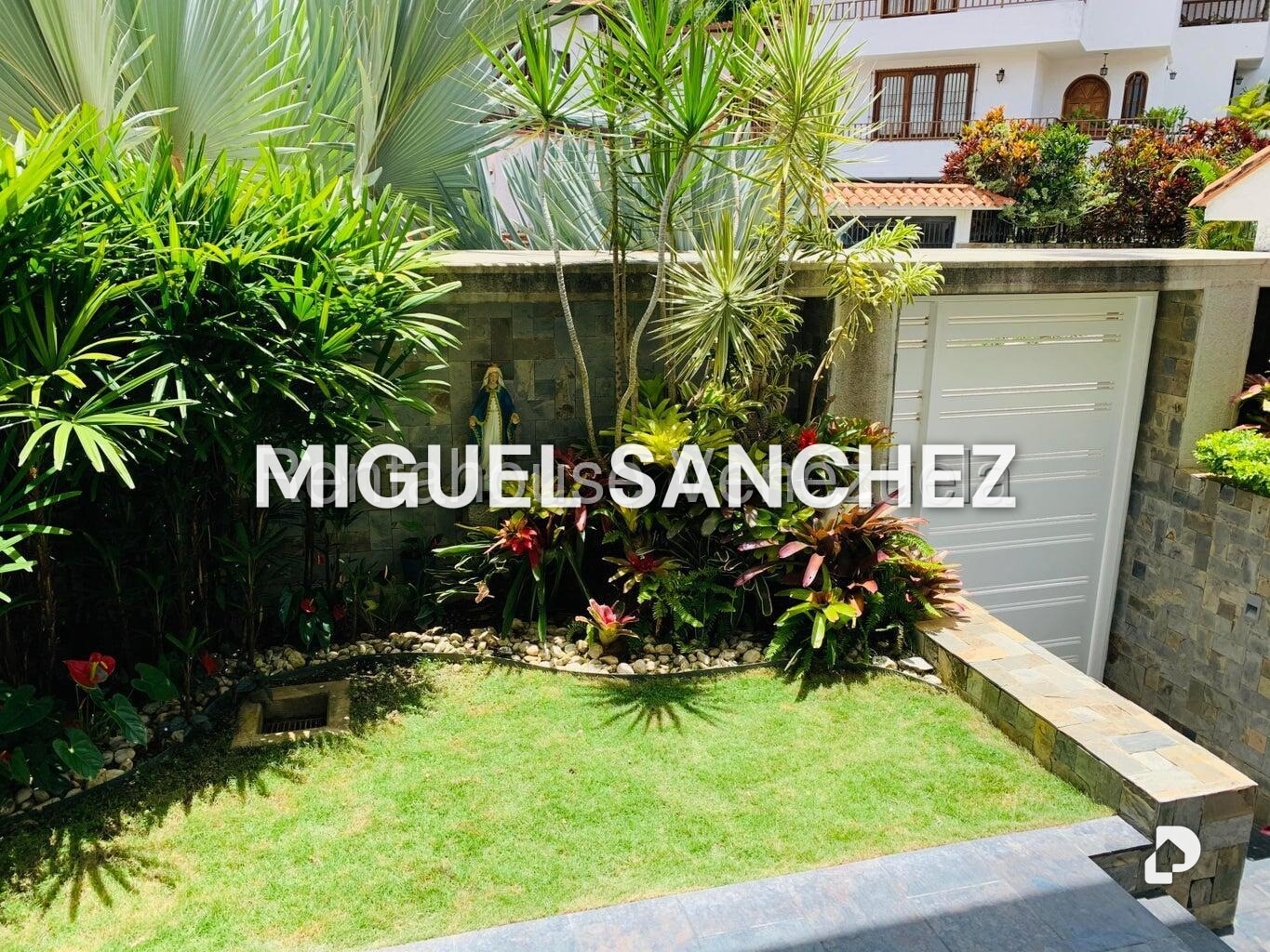 House in El Pauji, Caracas – 2