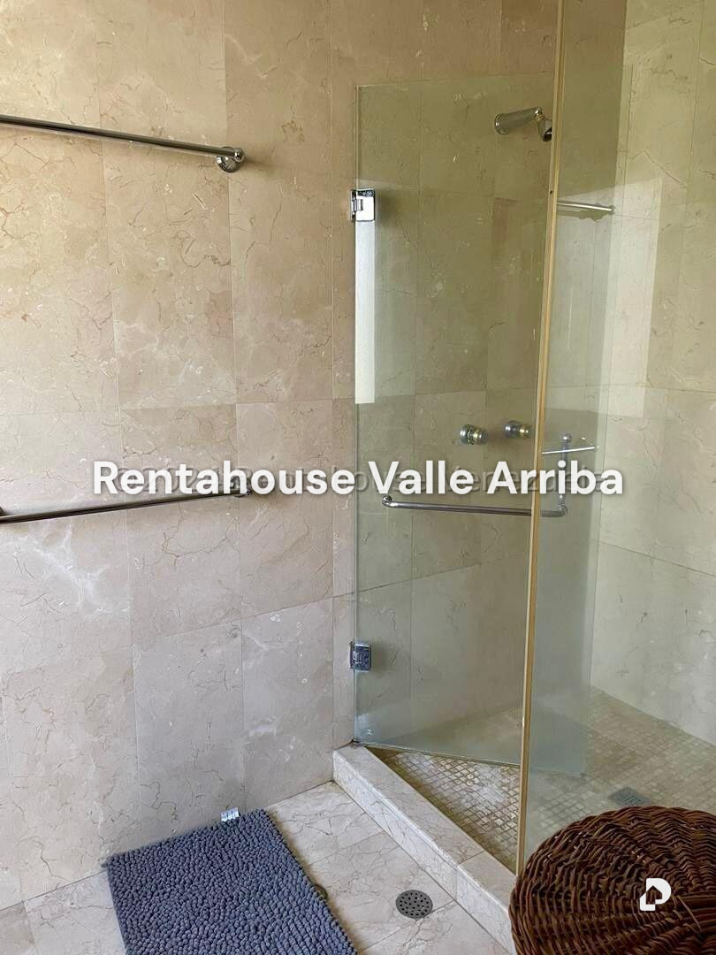 Apartment in Lomas de Las Mercedes, Caracas – 12