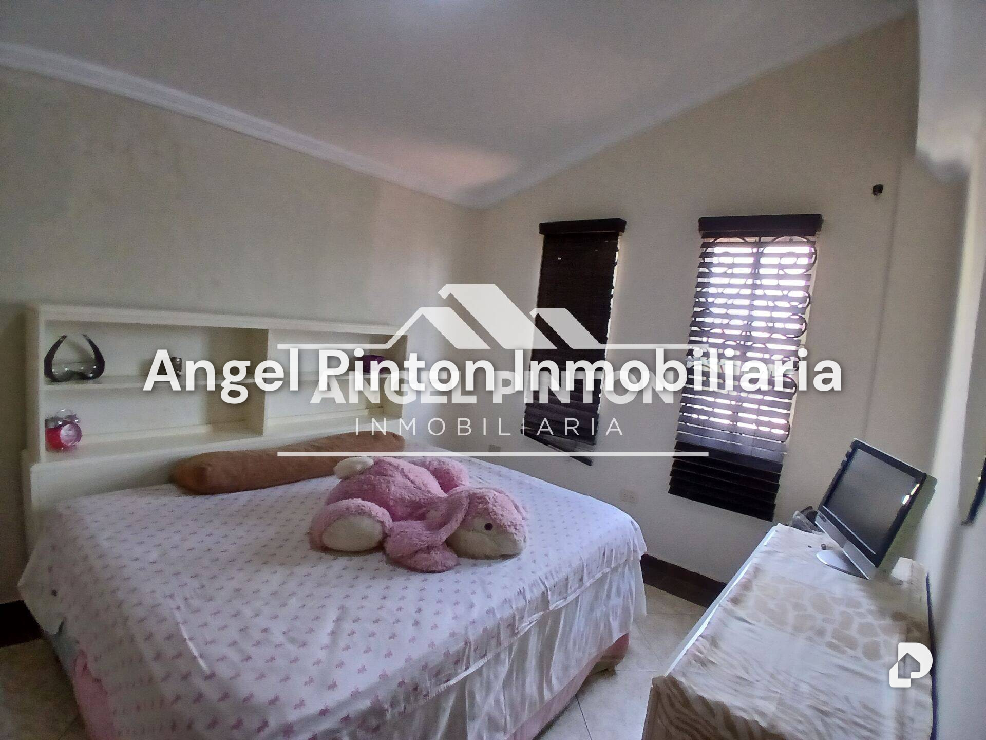 Casa en Canta Claro, Maracaibo – 11