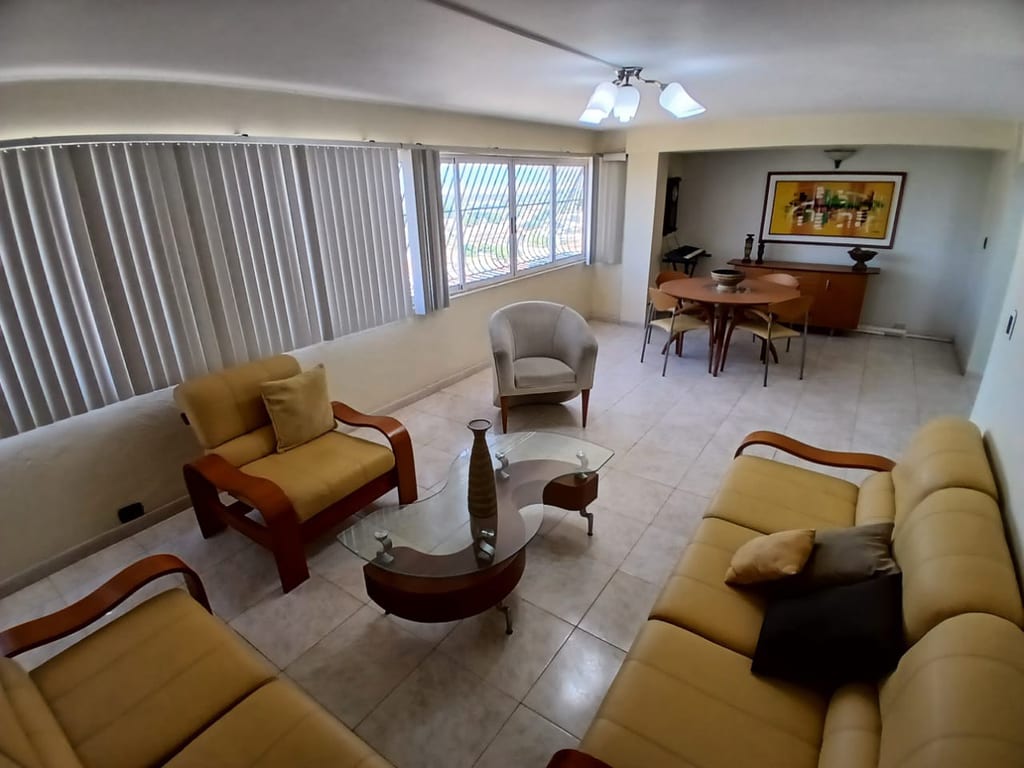Apartamento en Urbanizacion Los Olivos, Maracaibo - 1