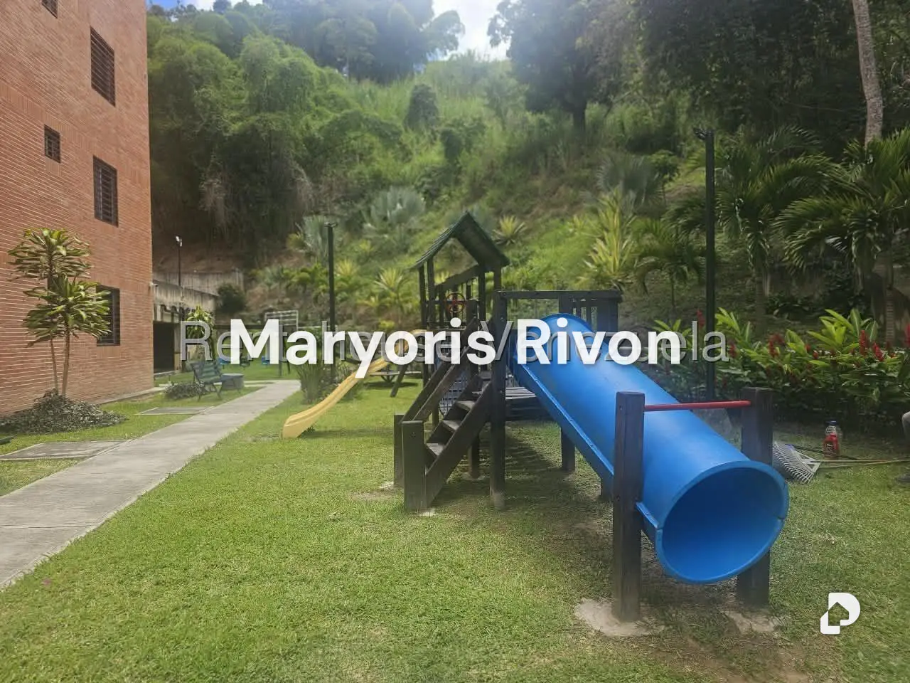 Apartamento en Colinas de La Tahona, Caracas – 24