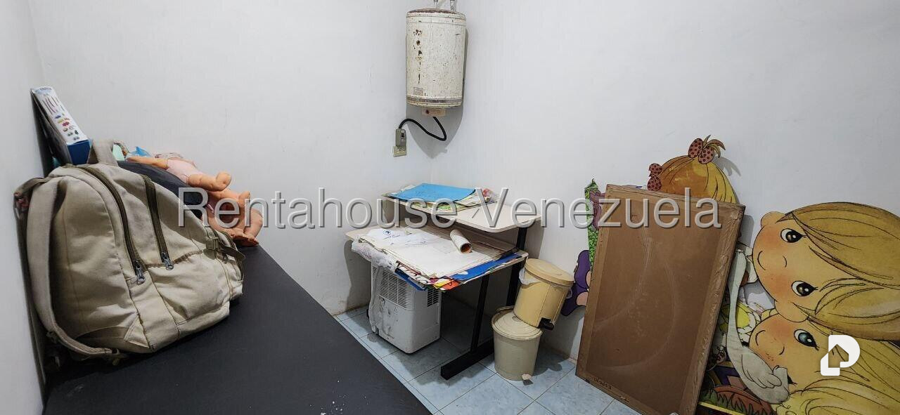 Local comercial en El Paraíso, Caracas – 10