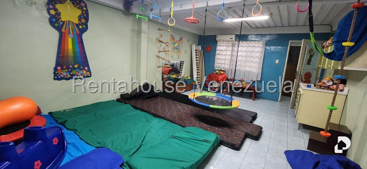 Local comercial en El Paraíso, Caracas – 2