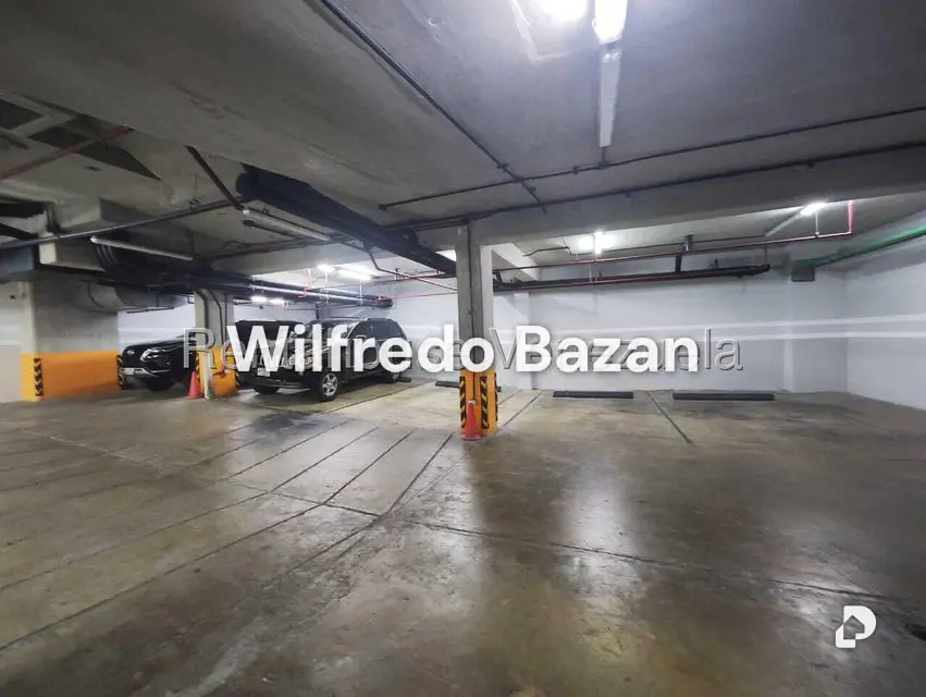 Garaje/Estacionamiento en Las Mercedes, Caracas – 8