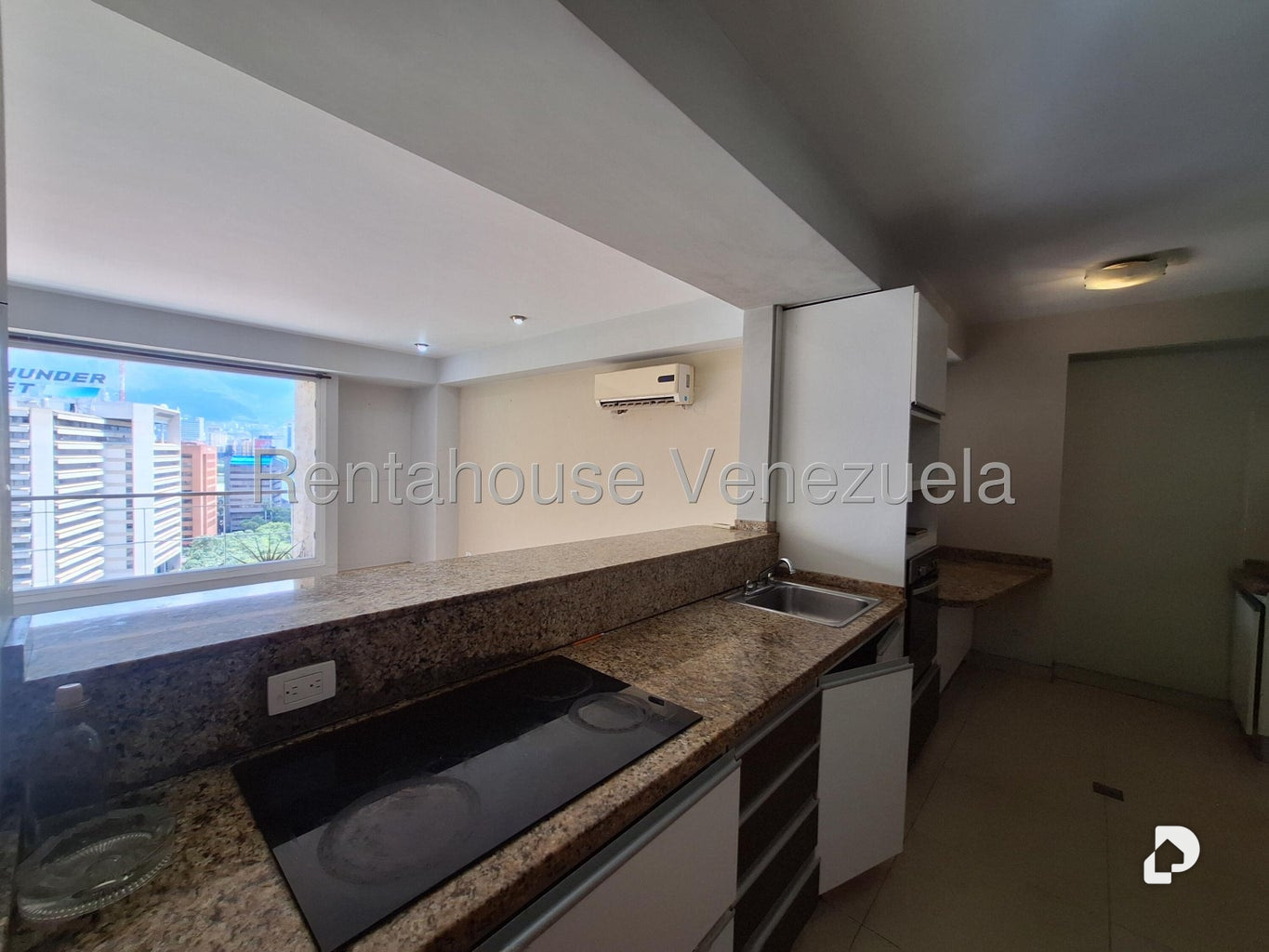 Apartamento en Lomas de Las Mercedes, Caracas – 15