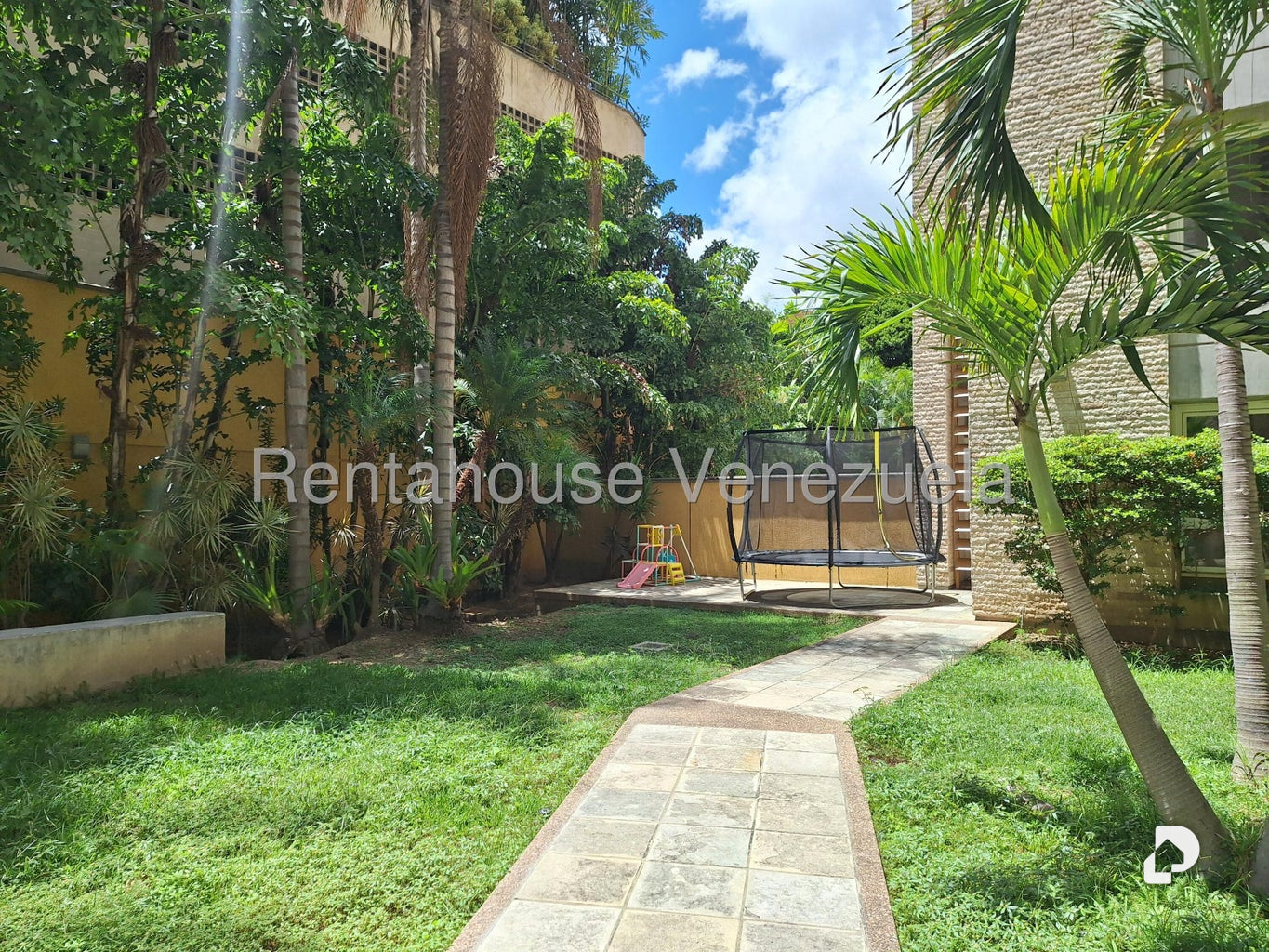 Apartamento en Lomas de Las Mercedes, Caracas – 9
