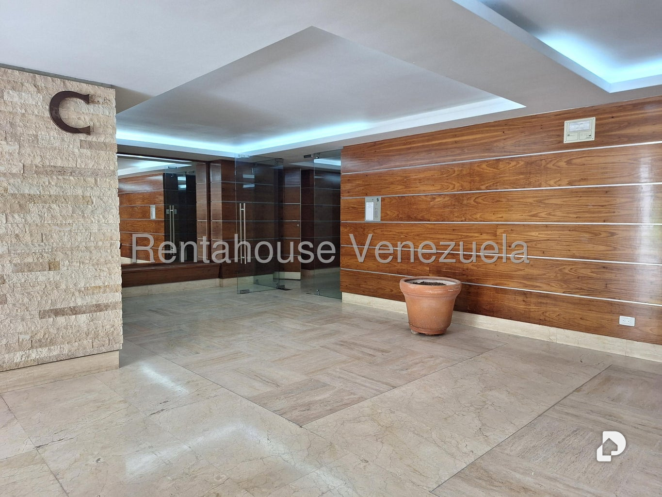 Apartamento en Lomas de Las Mercedes, Caracas – 8